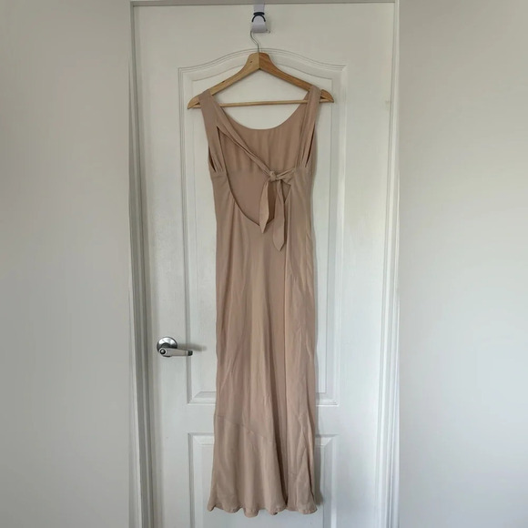 Reformation Cream Maxi Dress - Picture 10 of 14